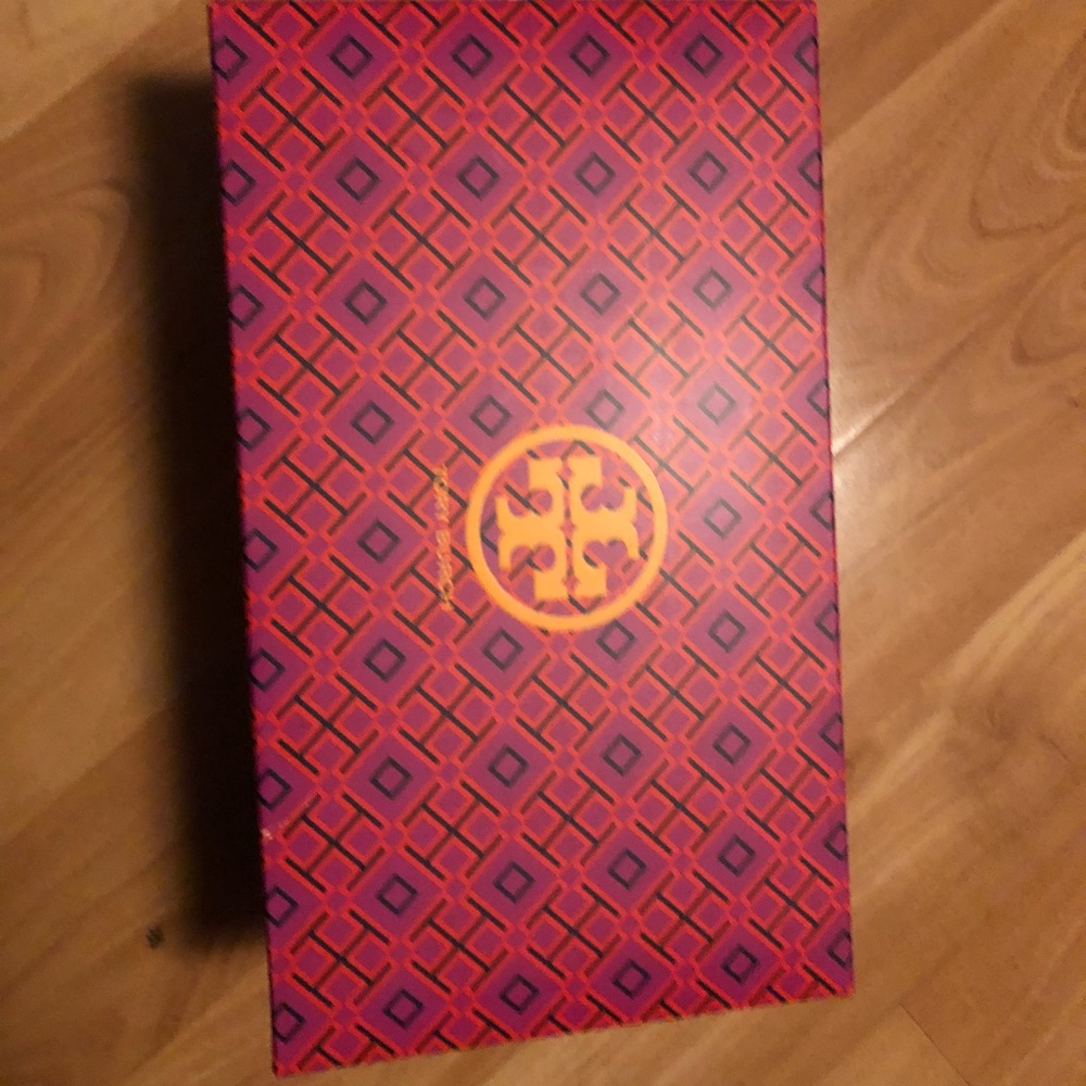 Tory Burch Sonoma Embroidered Flat - Picture 3 of 7